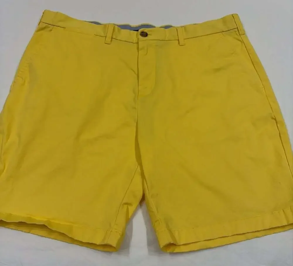 Tommy Hilfiger Men's Classic Fit Yellow Cotton Chino Shorts Size 38
